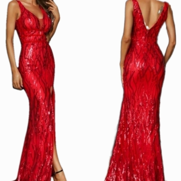Red Tank, Slit Thigh, Sleeveless,  Contrast Sequined Maxi Gown for Speci… - Picture 1 of 15